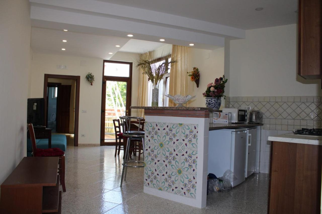 Casa Angelina Vila Termini Exterior foto